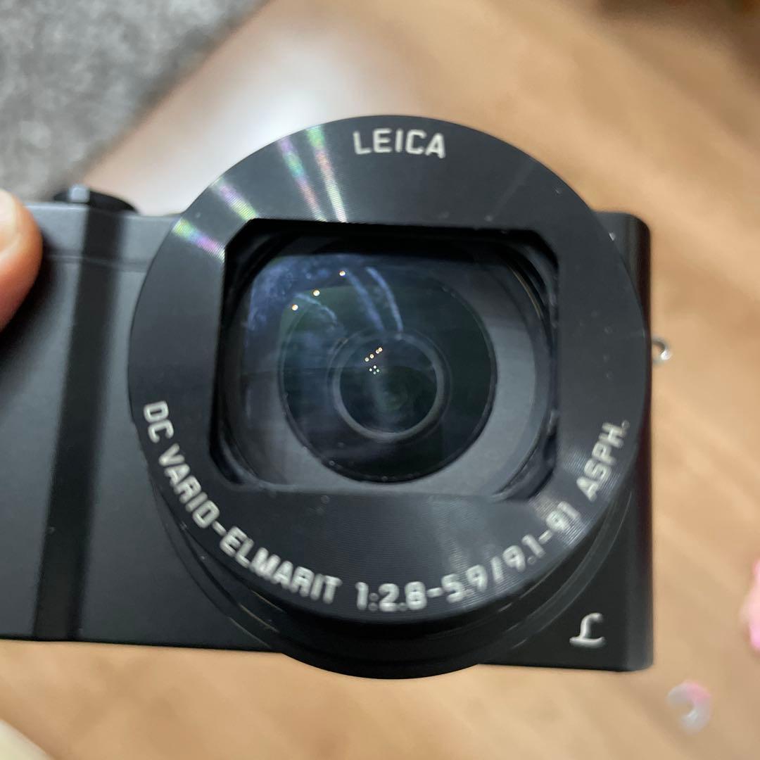 海外モデル　パナソニック　LUMIX デジカメ　黒