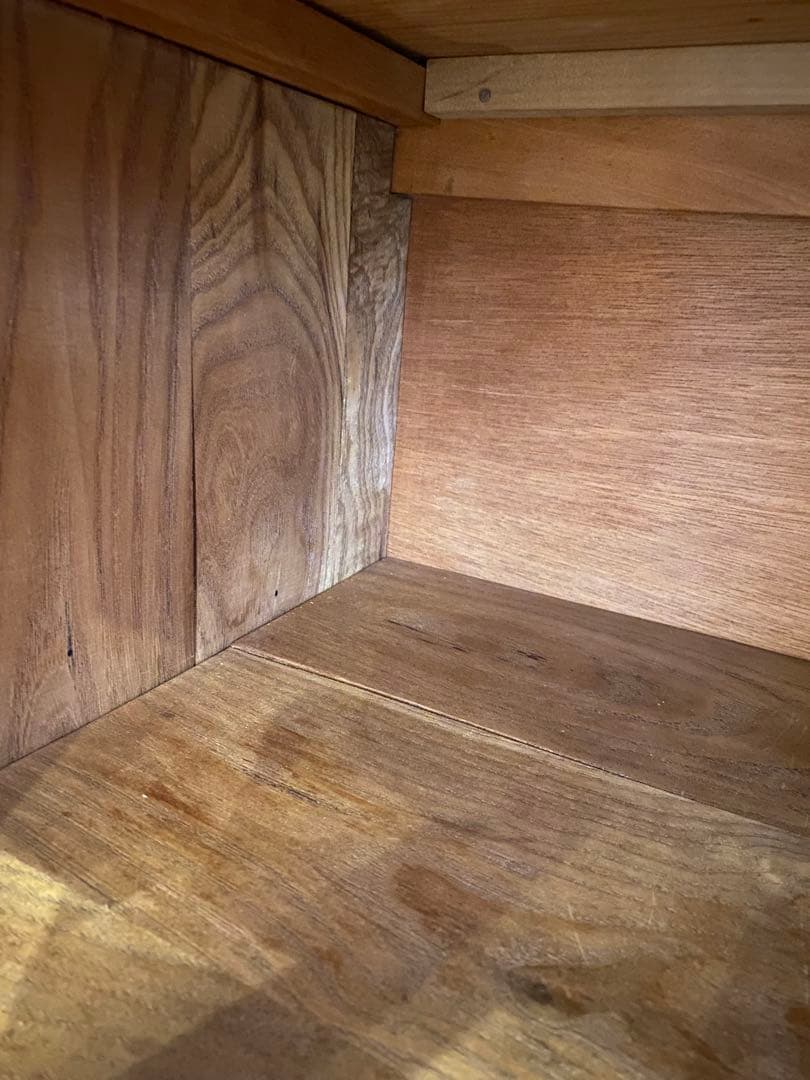 【送料込み】古い木の食器棚