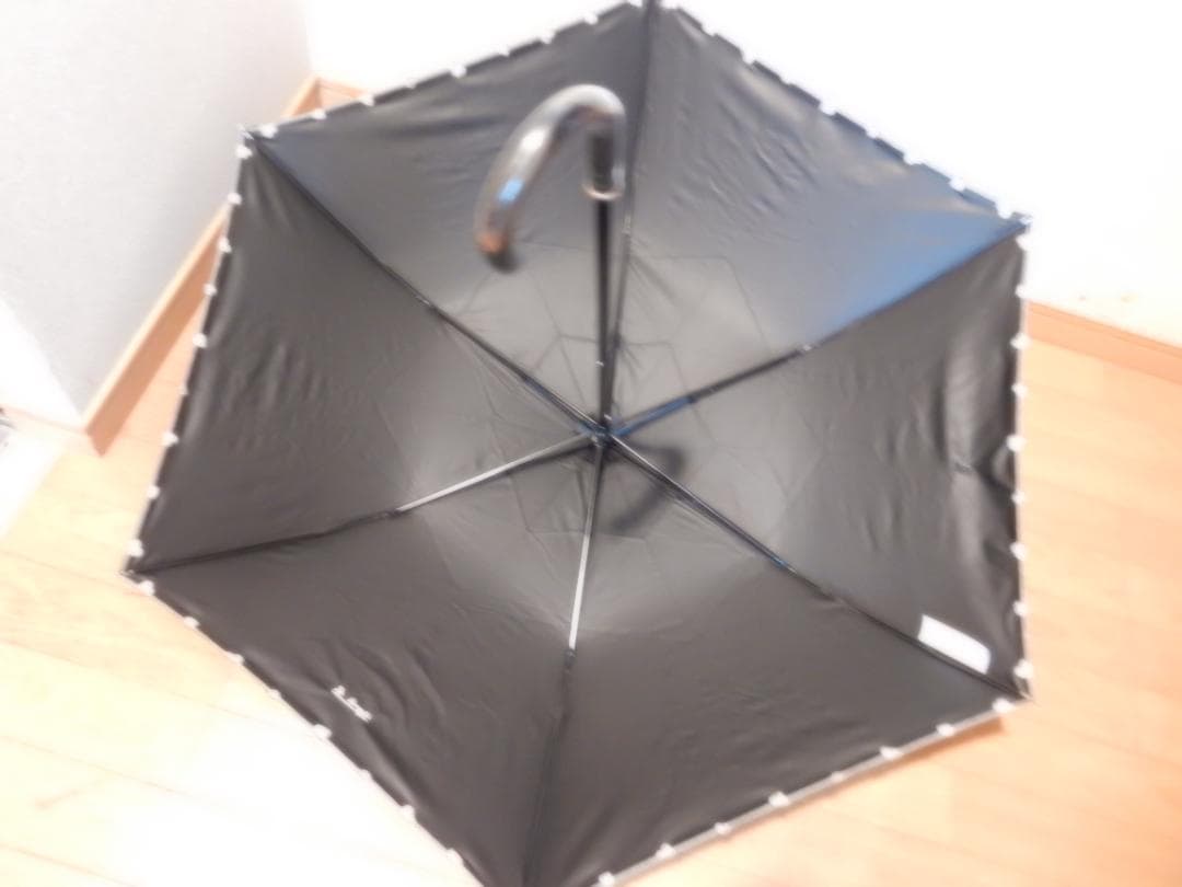 agnes b.（アニエスベー）ハート刺繡晴雨兼用傘(折り畳み傘)