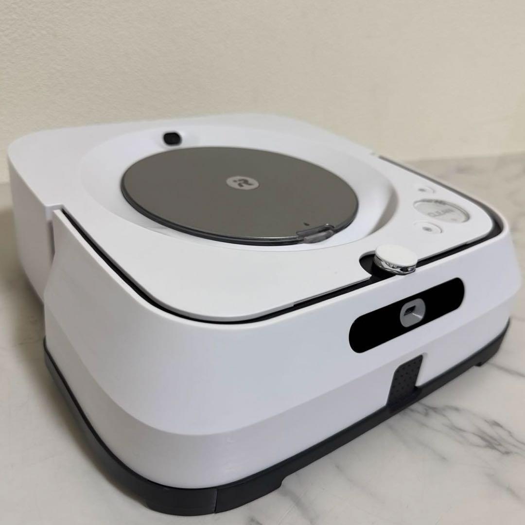 ほぼ未使用 iRobot ブラーバ ジェット m6 床拭きロボット　別売パッド付