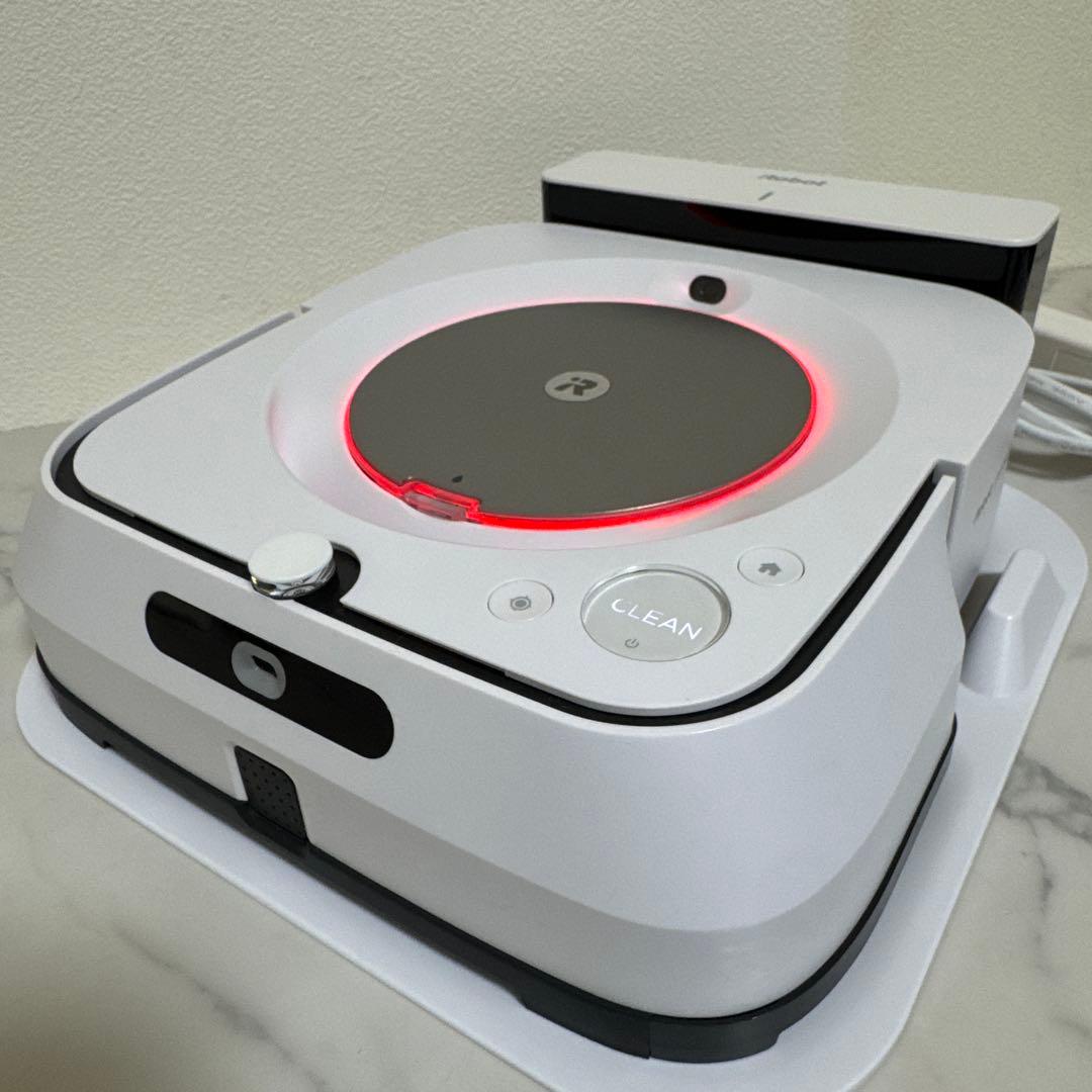 ほぼ未使用 iRobot ブラーバ ジェット m6 床拭きロボット　別売パッド付