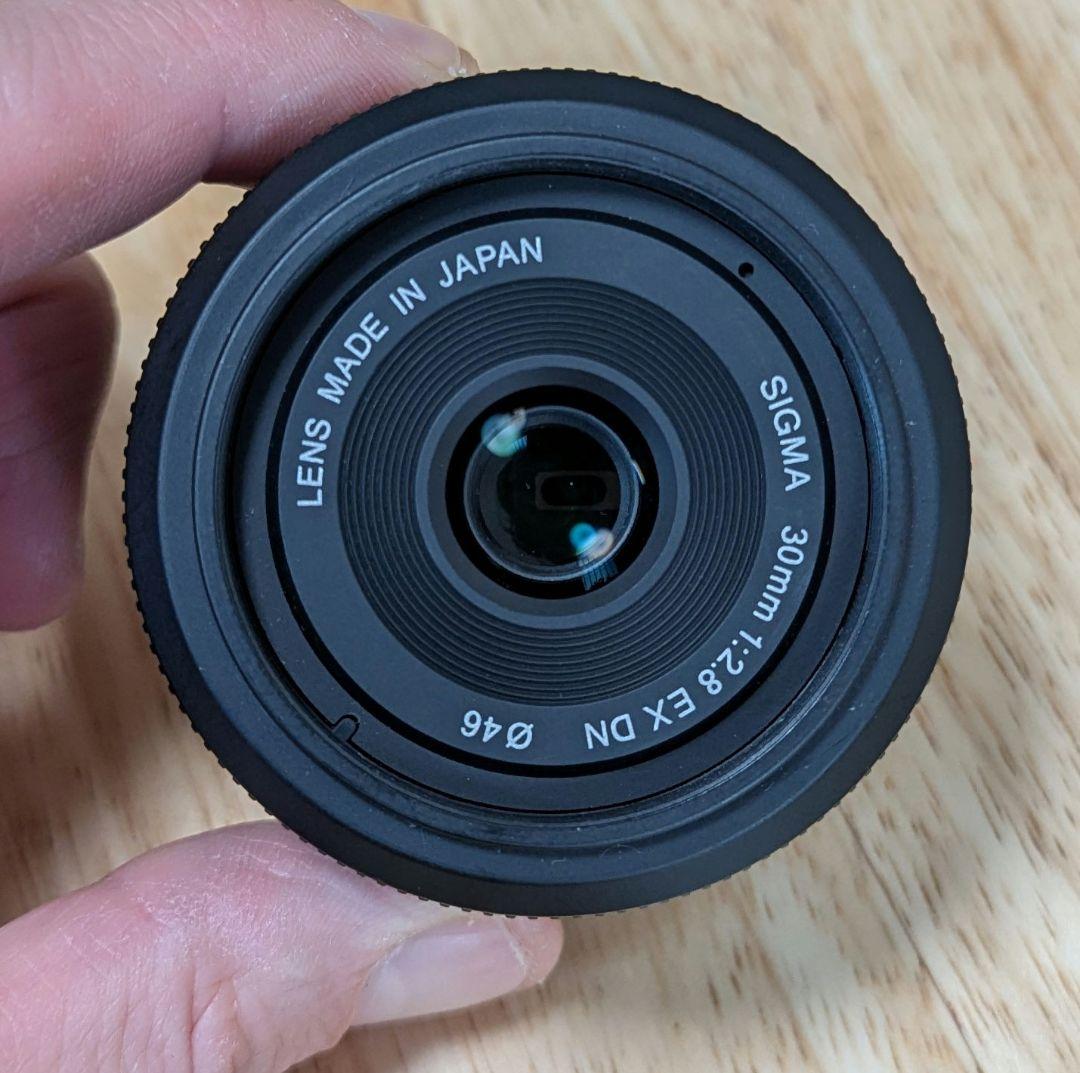 LUMIX GM1、14mm f2.5、30mm F2.8 EX DN 付録多数