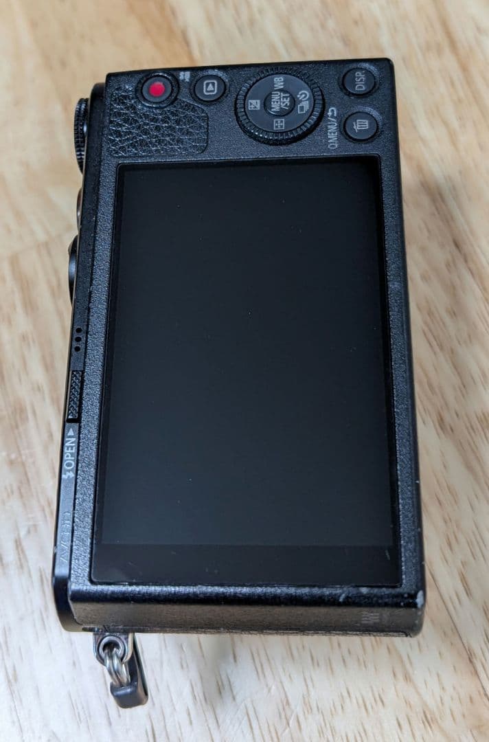 LUMIX GM1、14mm f2.5、30mm F2.8 EX DN 付録多数