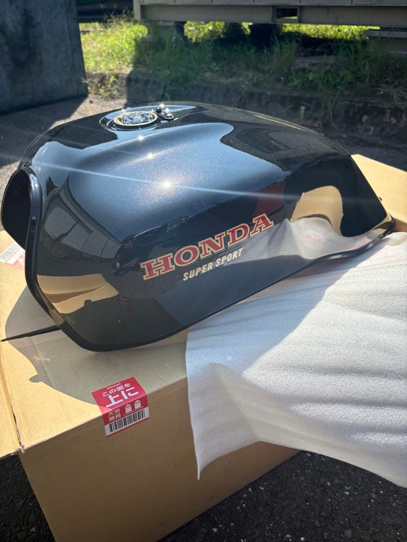 cb1100 sc65 タンク　カスタムタンク