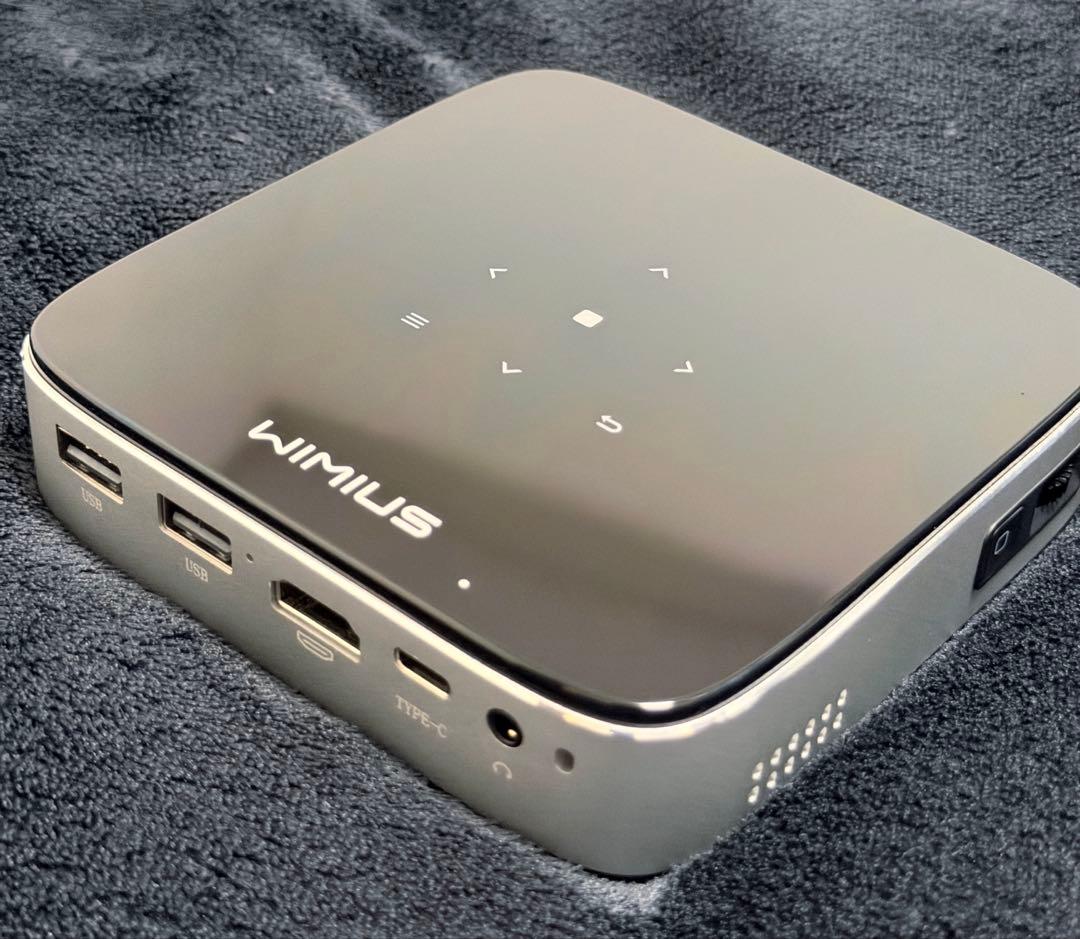 WiMiUS Q3 モバイルプロジェクター