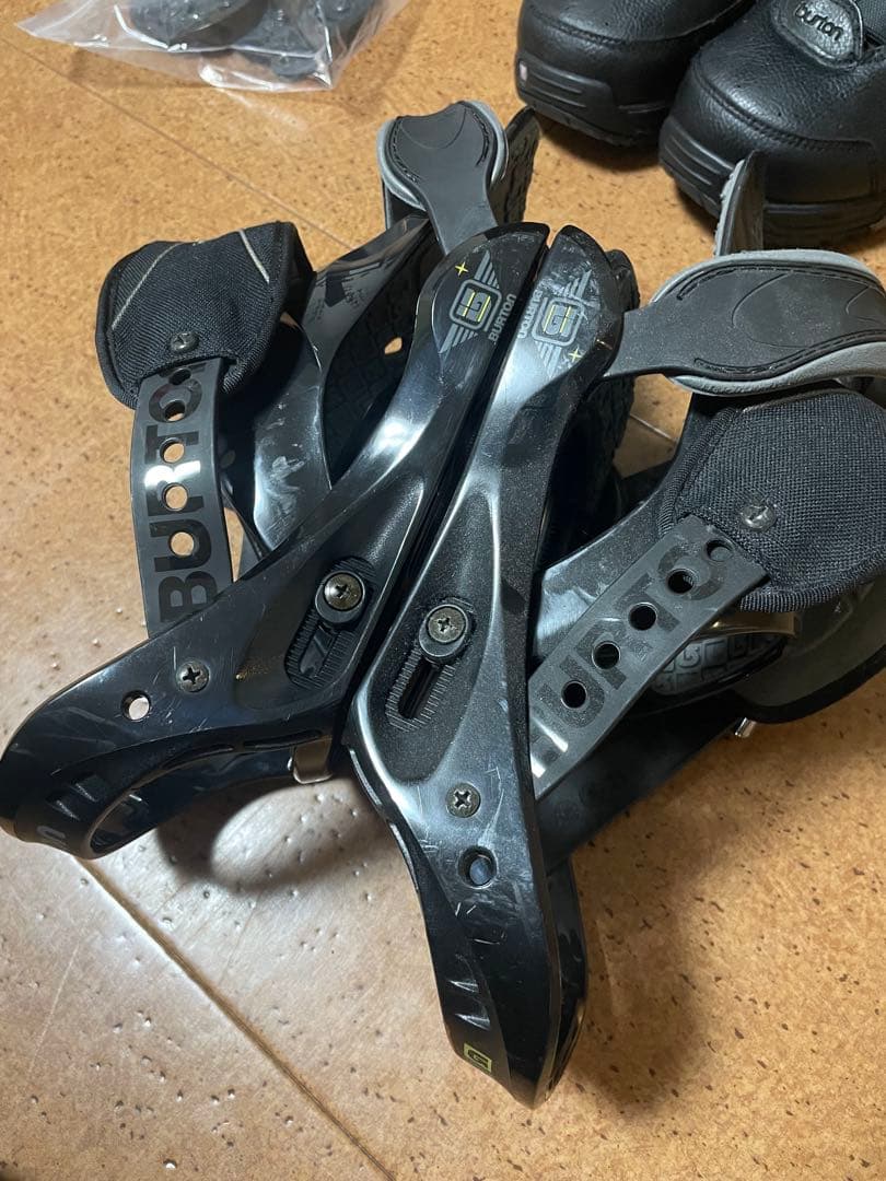 Burton スノーボードブーツ オマケ付