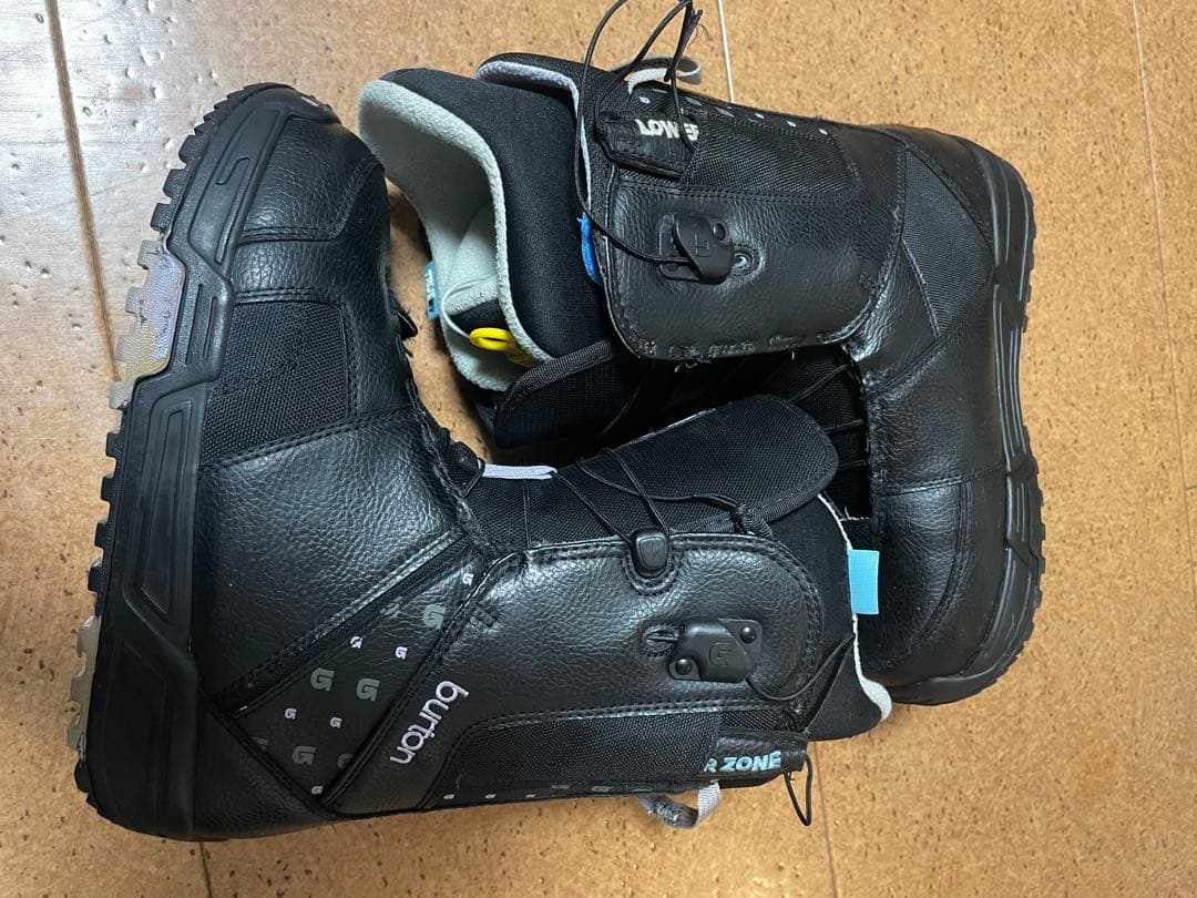 Burton スノーボードブーツ オマケ付