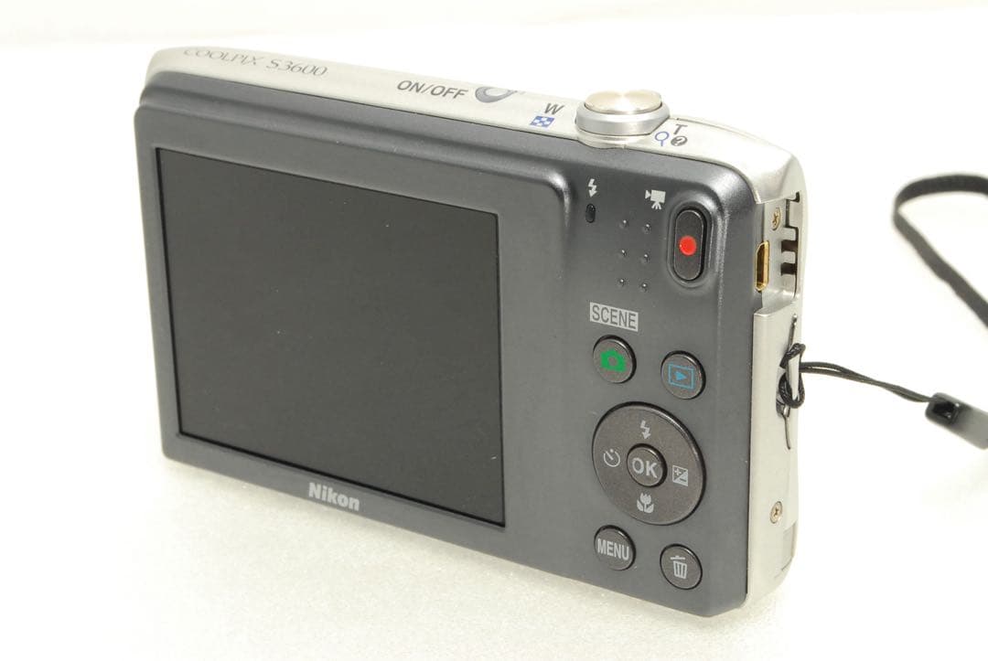 o5 様フォロー割_Nikon COOLPIX S3600❤️ニコン シルバー