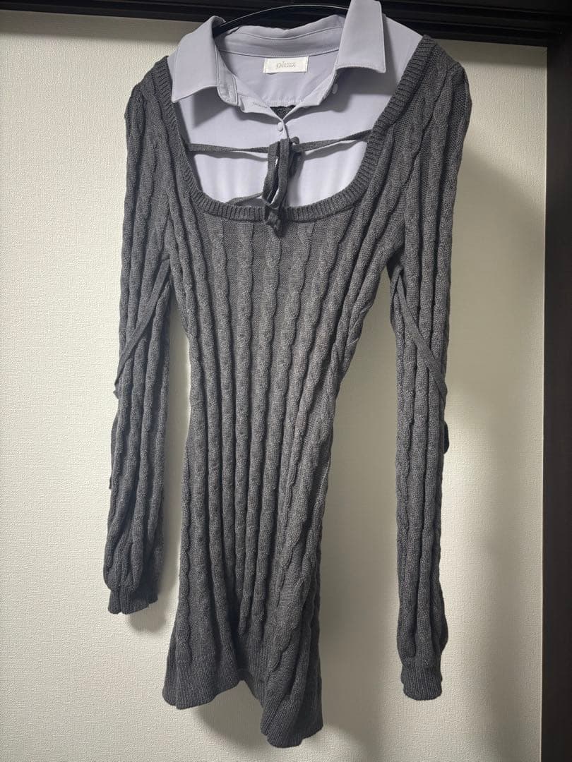 Pium ピウム レイヤードケーブルニットワンピ チャコール