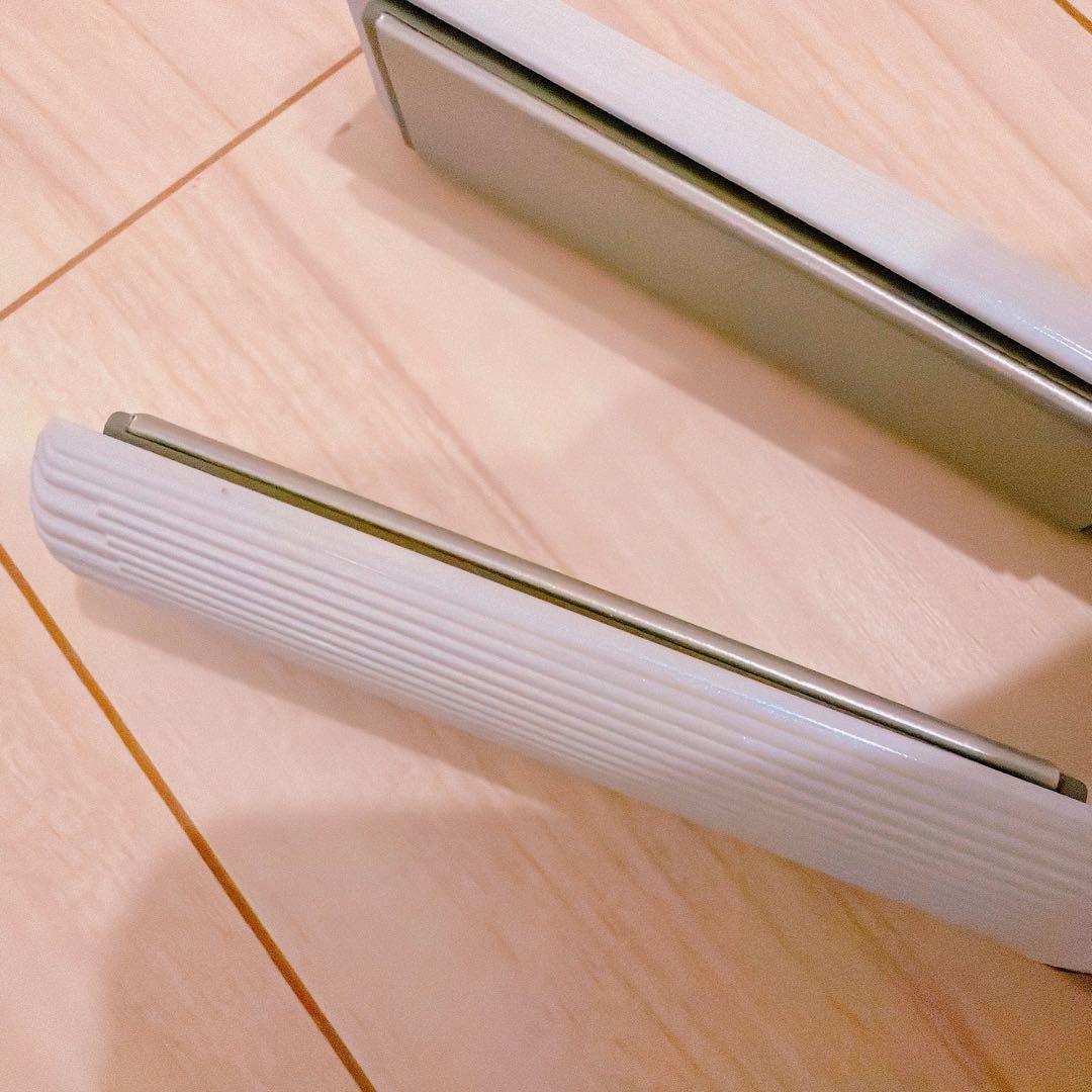 リファ ストレートアイロン プロ ホワイト