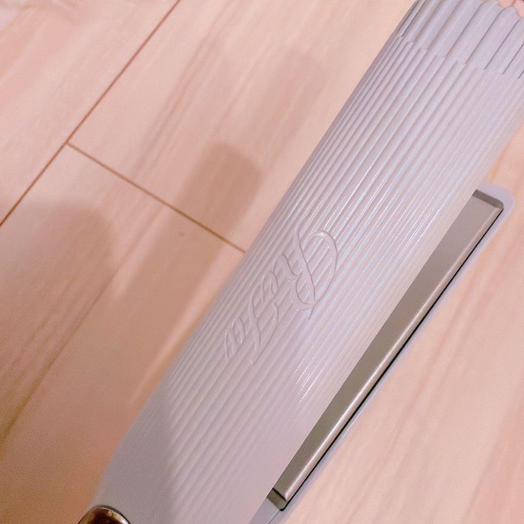 リファ ストレートアイロン プロ ホワイト