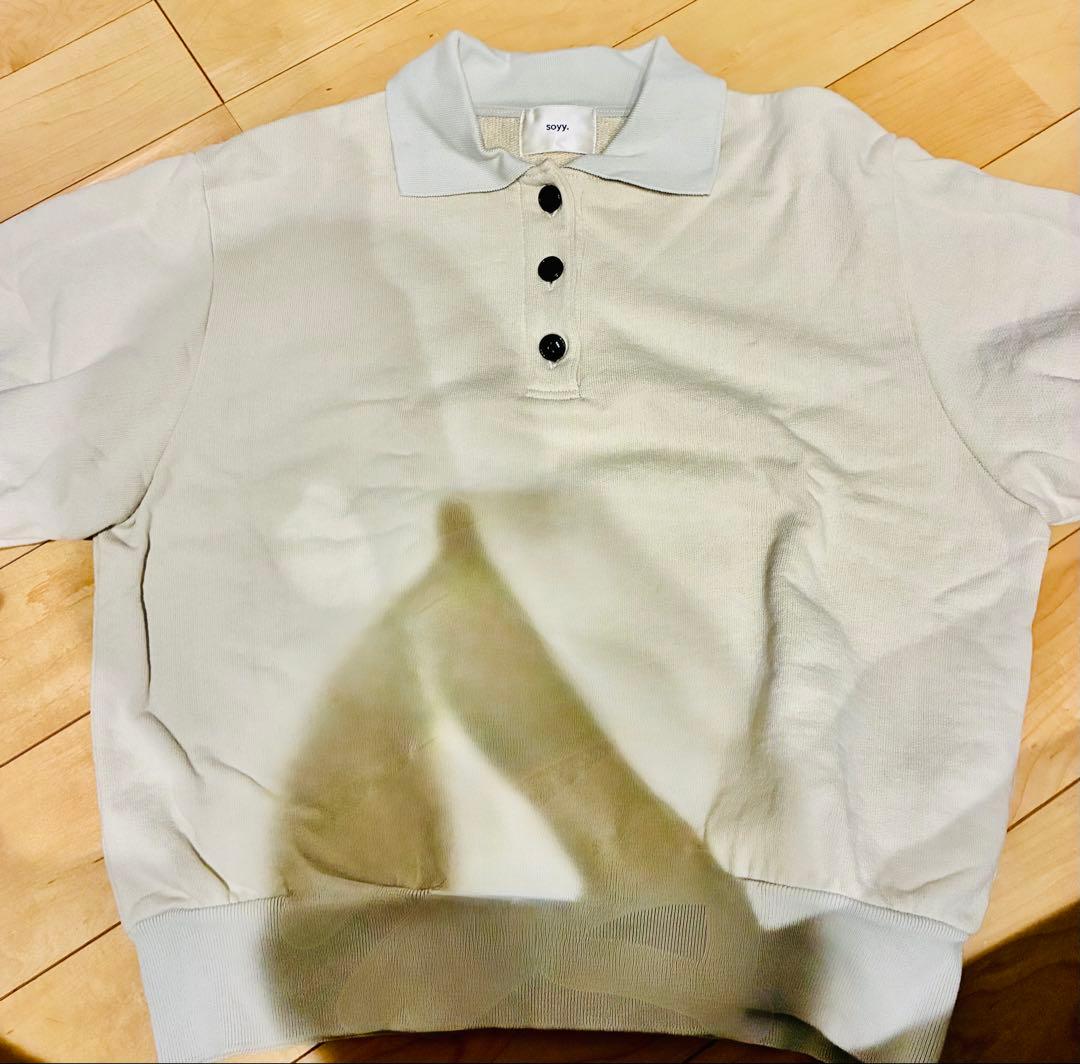 soyy. Almond polo サンドベージュ