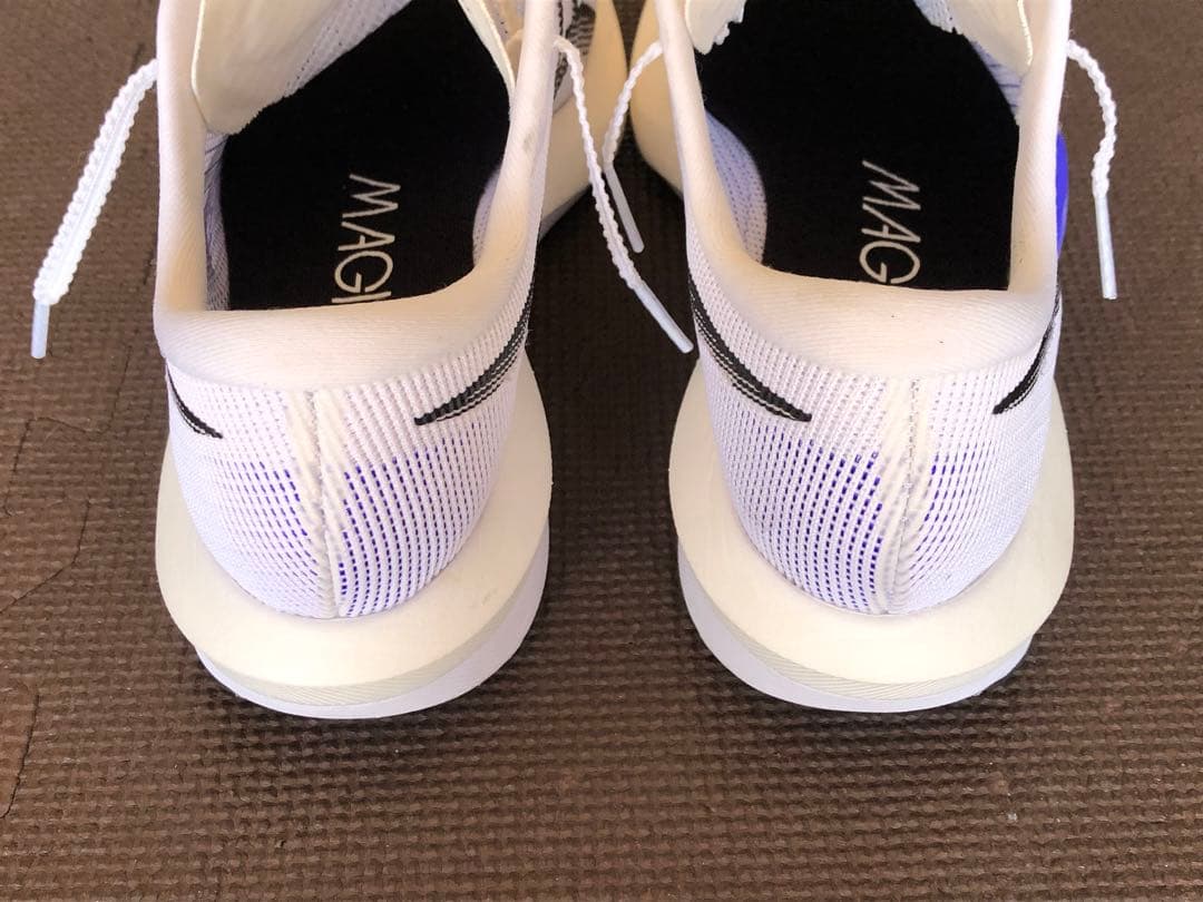 【AKI様用出品物】（箱無し）美品 asics マジックスピード5 26.5cm