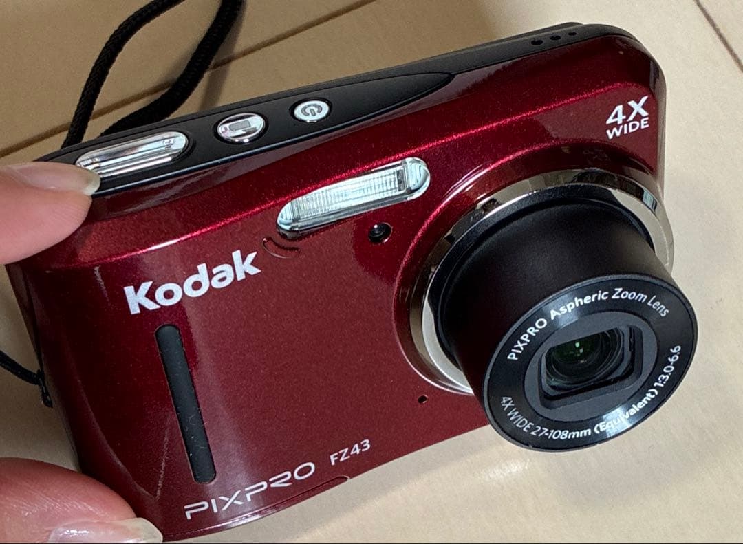 デジタルカメラ　Kodak PIXPRO FZ43
