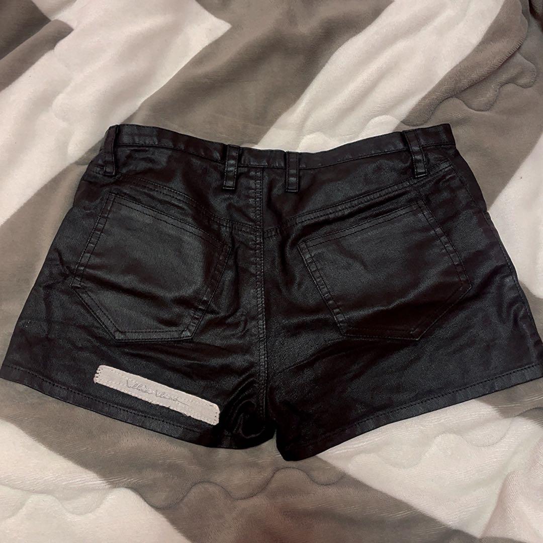 alice auaa アリスアウアア レザー ショートパンツ