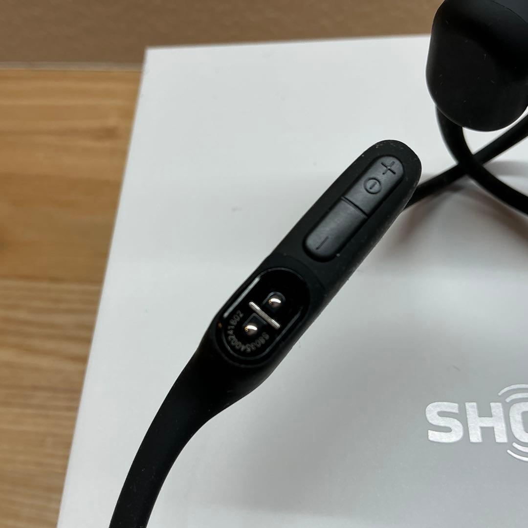 SHOKZ OPENRUN 骨伝導スポーツヘッドフォン