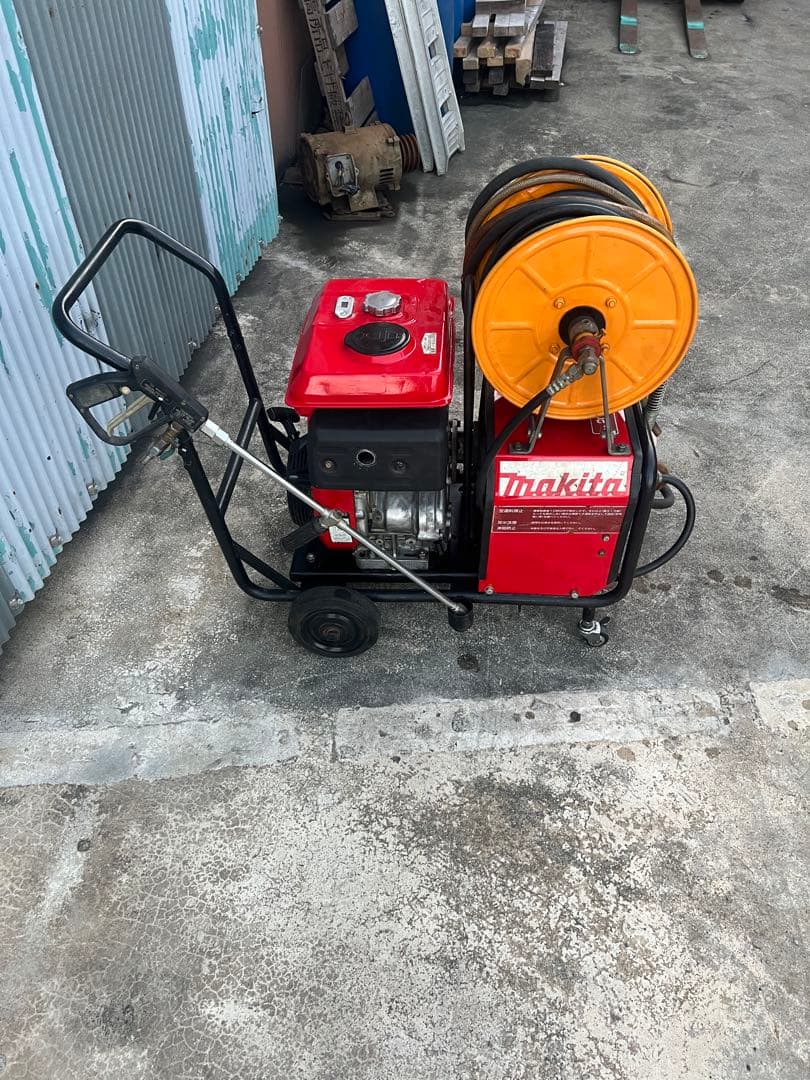 エンジン高圧洗浄機 Makita EHW200
