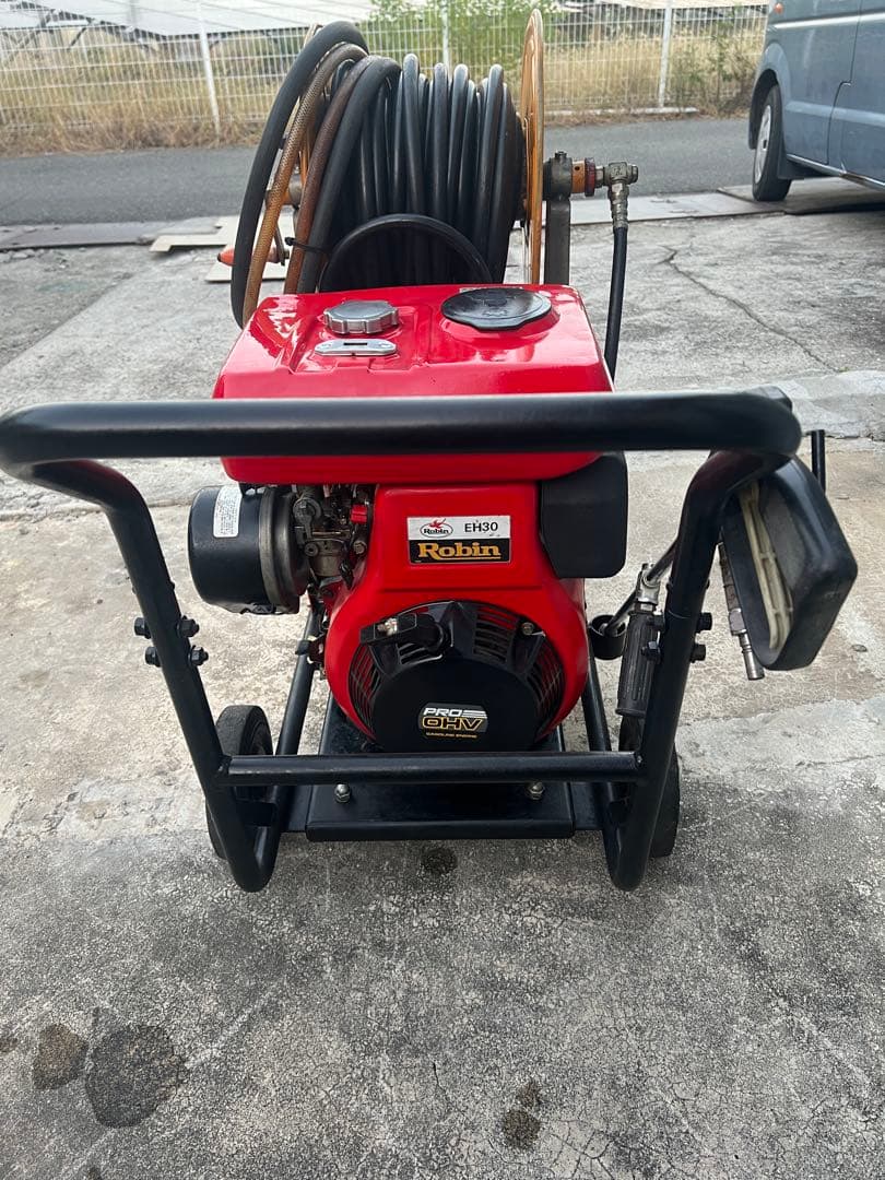 エンジン高圧洗浄機 Makita EHW200