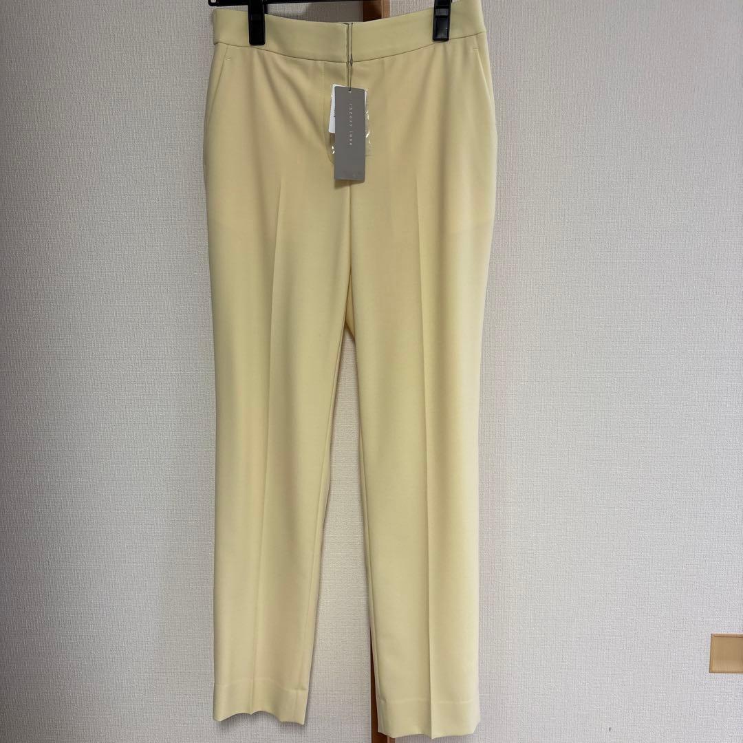 theory luxeイエロースリムテーパードパンツ38 新品タグ付き