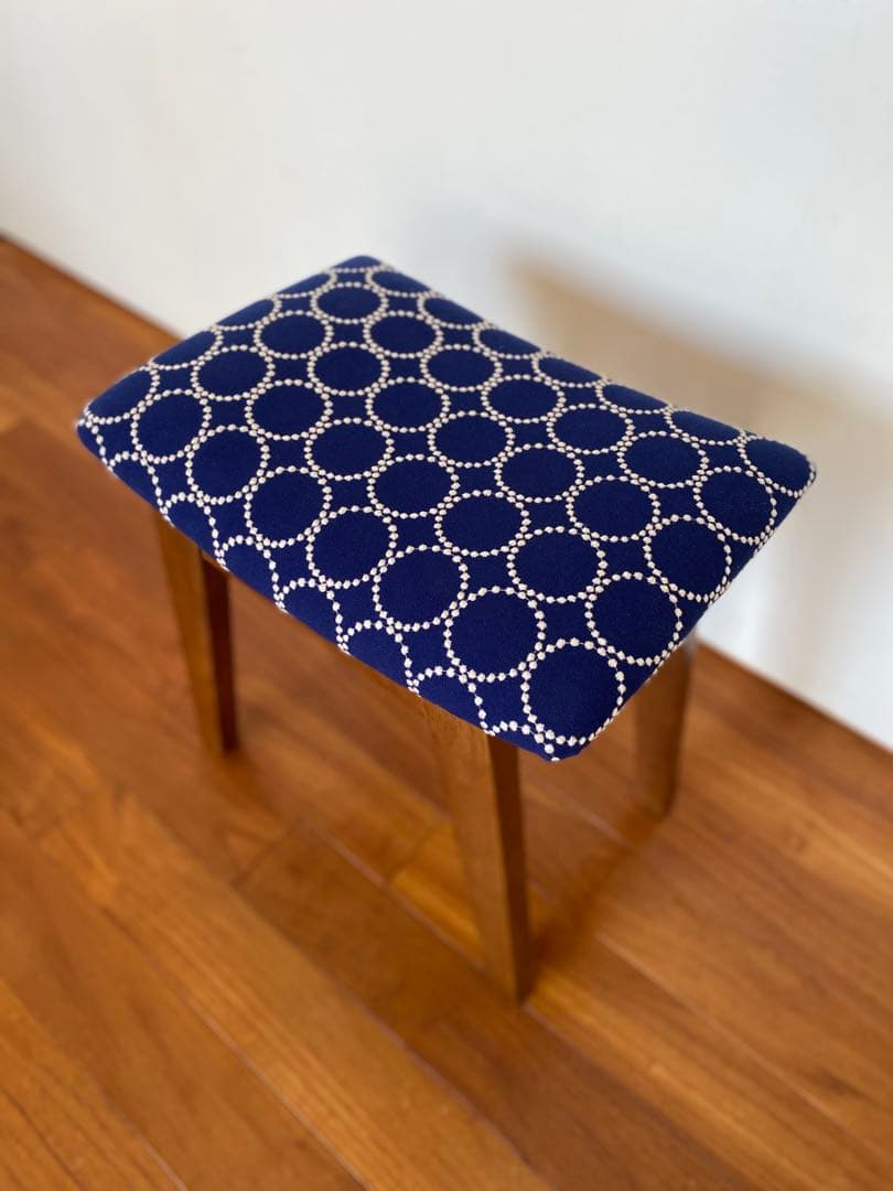 ミナペルホネン タンバリン dop ネイビー スツール ハンドメイド