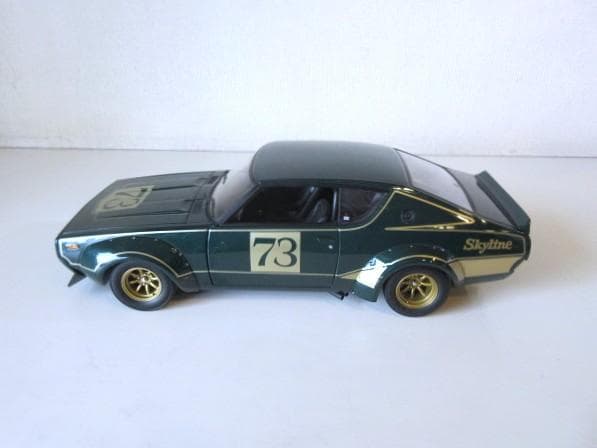 特価 京商 (1/18) スカイライン GT-R レーシング NISMOフェス