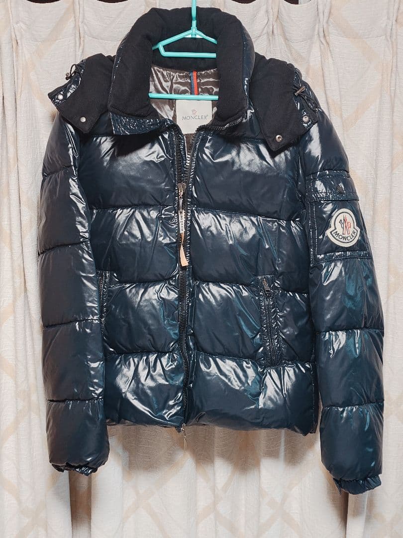 MONCLER　ダウンジャケット