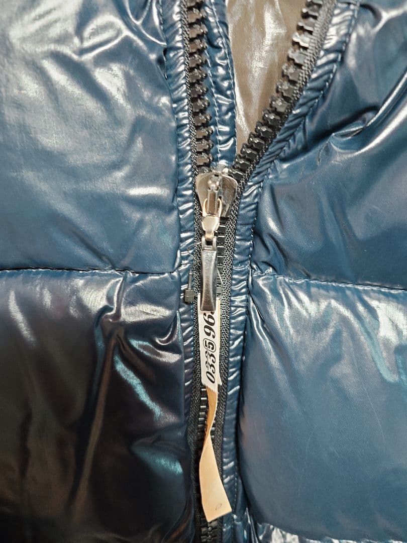 MONCLER　ダウンジャケット