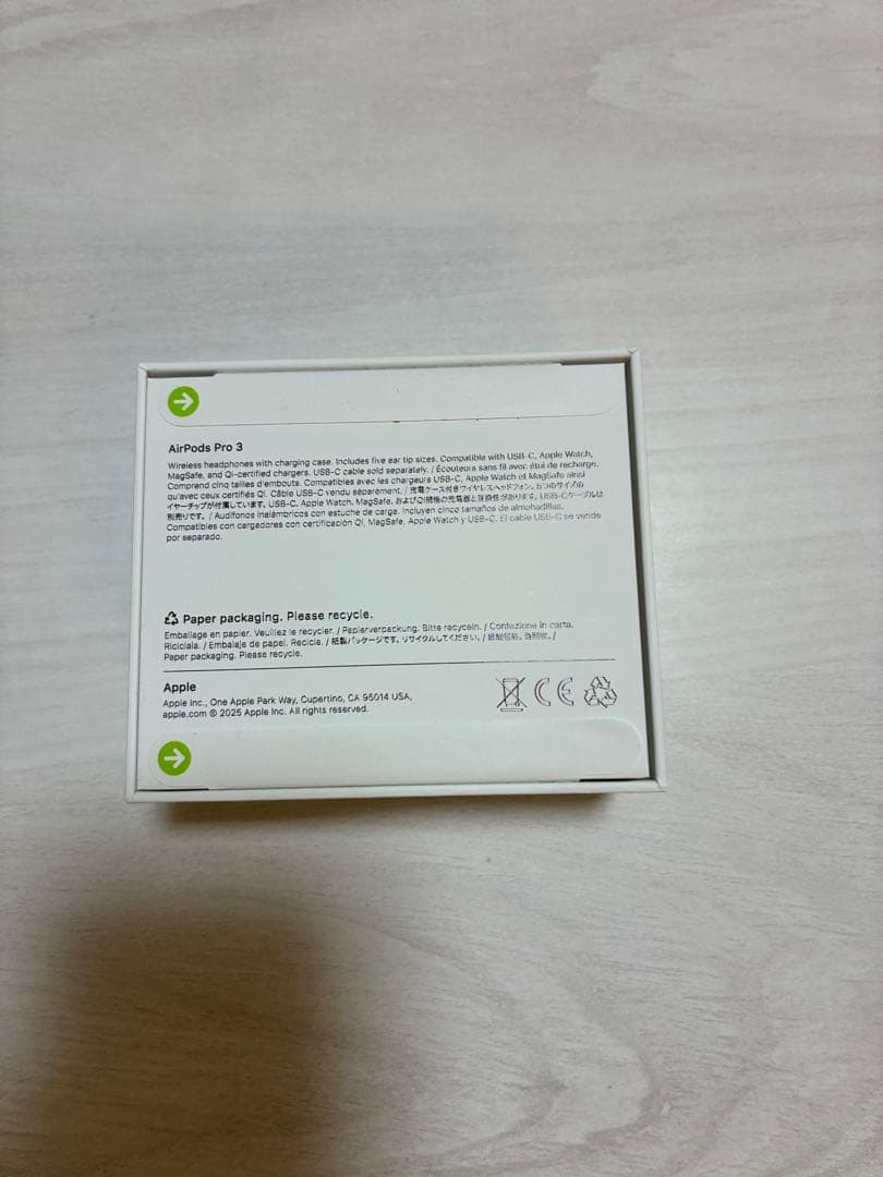 ま*お様 AirPods Pro 3 本体