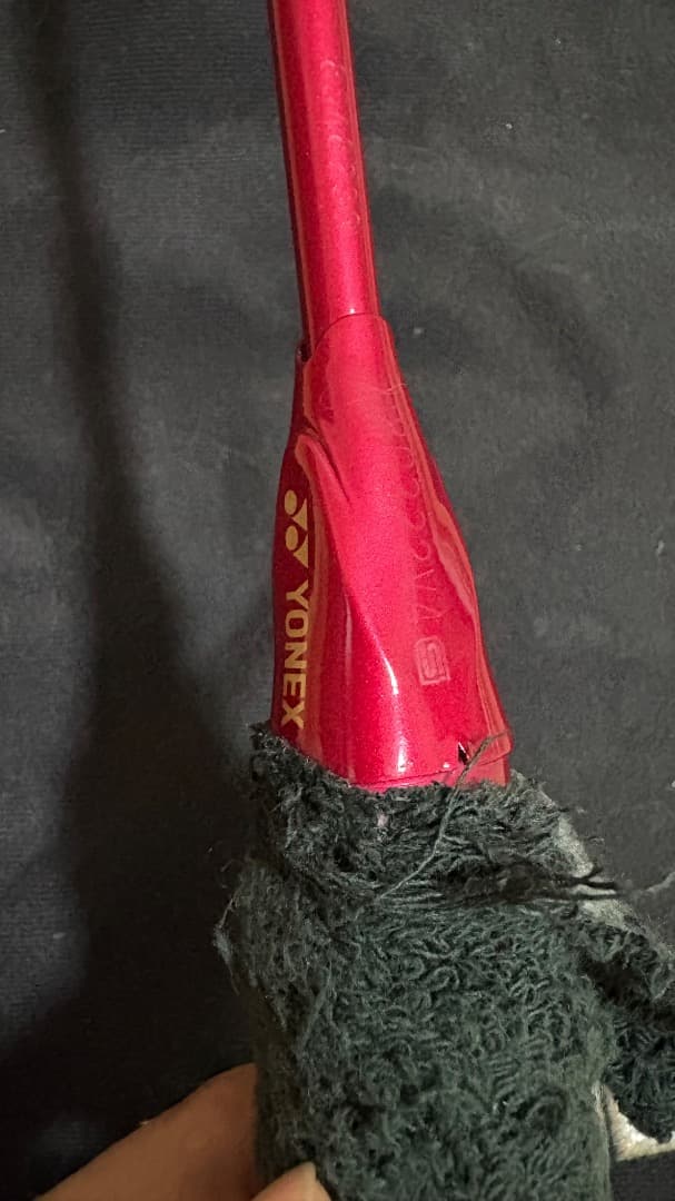 YONEX アストロクス99pro 4UG5