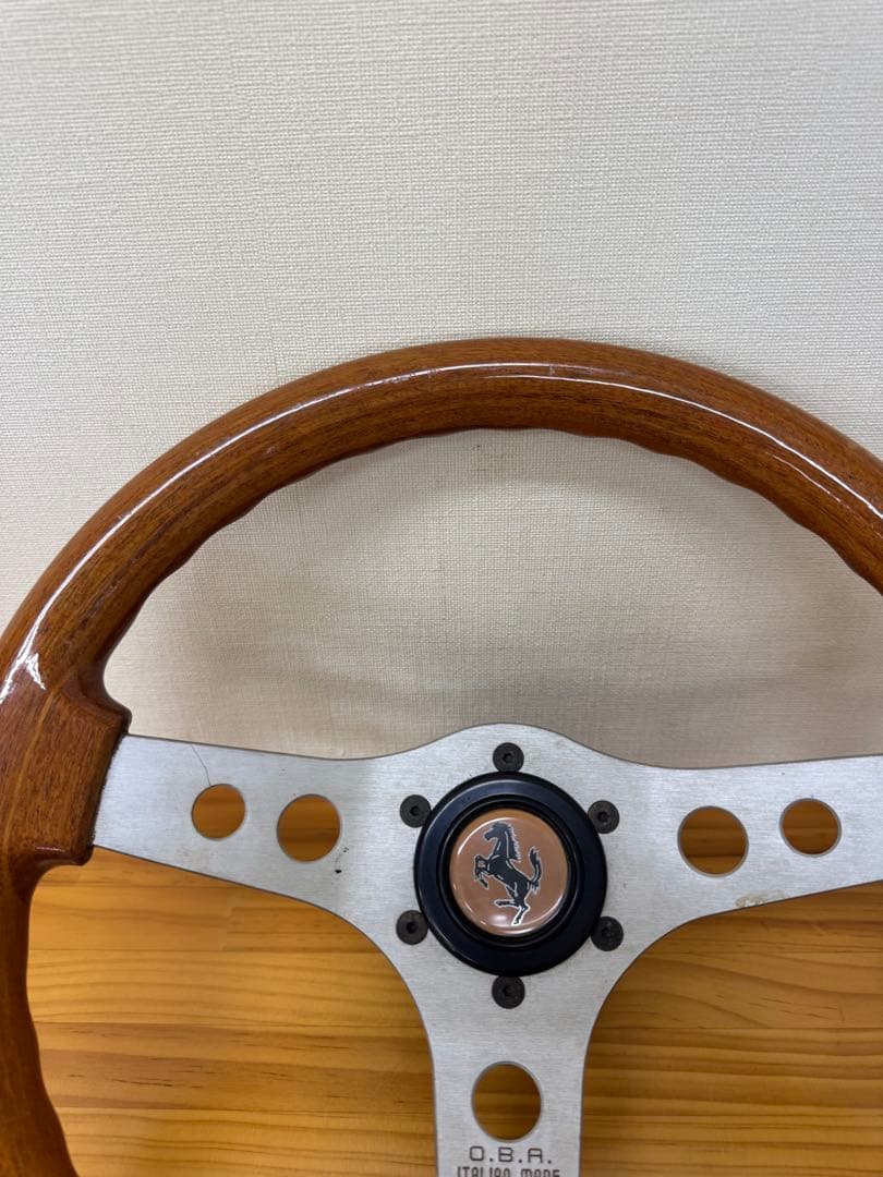 Ｏ.Ｂ.Ａ.イタリア製 ウッドステアリング３４センチ小径