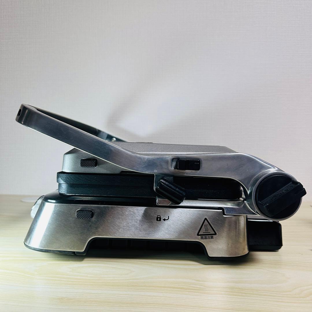 Delonghi マルチグリル CGH1011DJ 上下温度調整可能