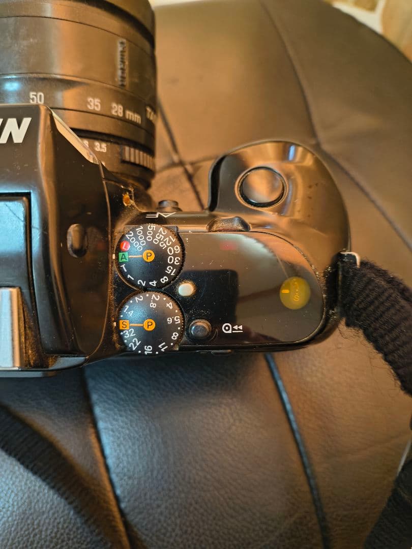 Nikon F4 一眼レフカメラ AFレンズ付き