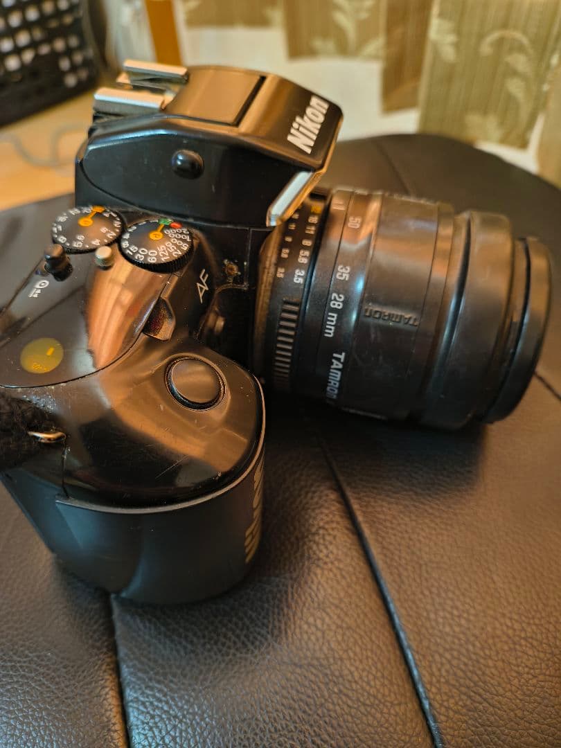 Nikon F4 一眼レフカメラ AFレンズ付き