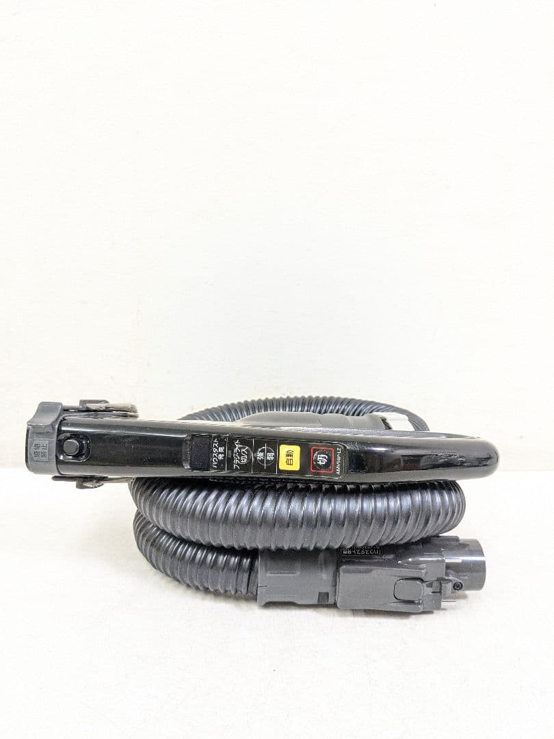 Panasonic MC-SR550G-N サイクロン式掃除機 2018年製