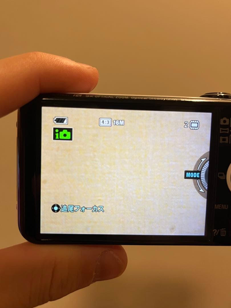 リリ　SONY Cyber-shot DSC-WX7 ホワイト