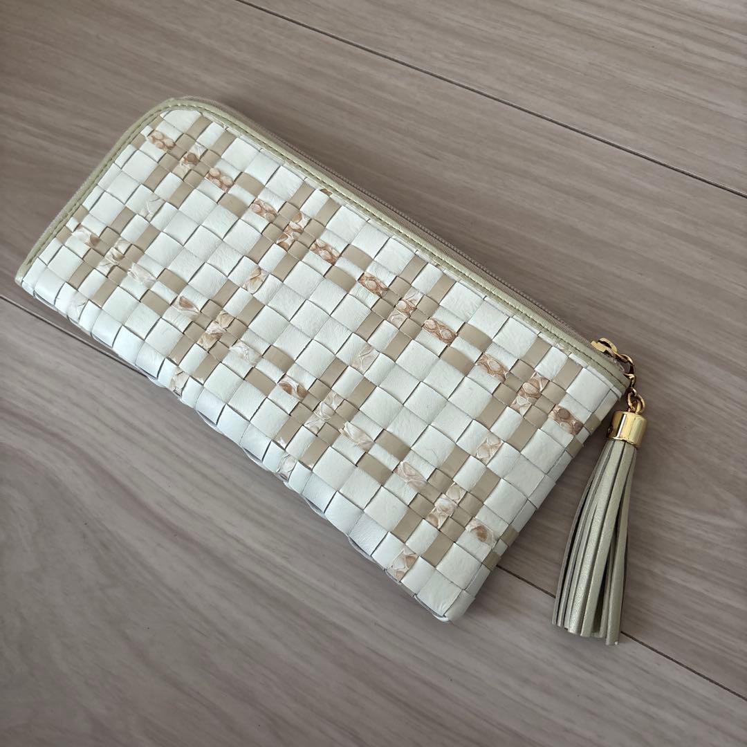 アタオ　長財布 limo(リモ)ルーク