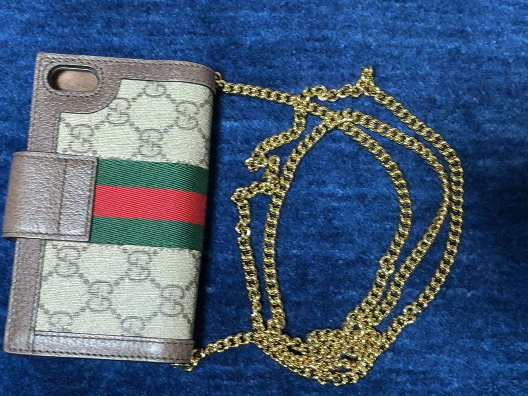 GUCCI iPhone SE/7/8 手帳型ショルダーケース
