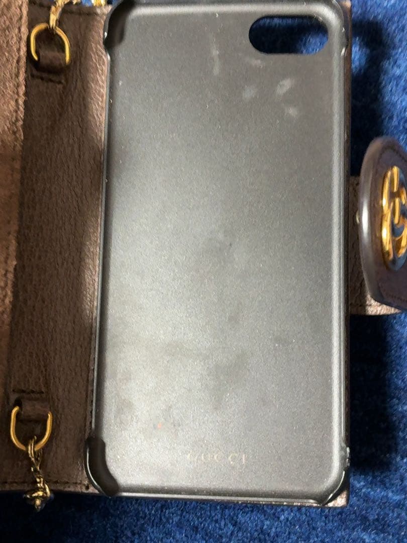 GUCCI iPhone SE/7/8 手帳型ショルダーケース