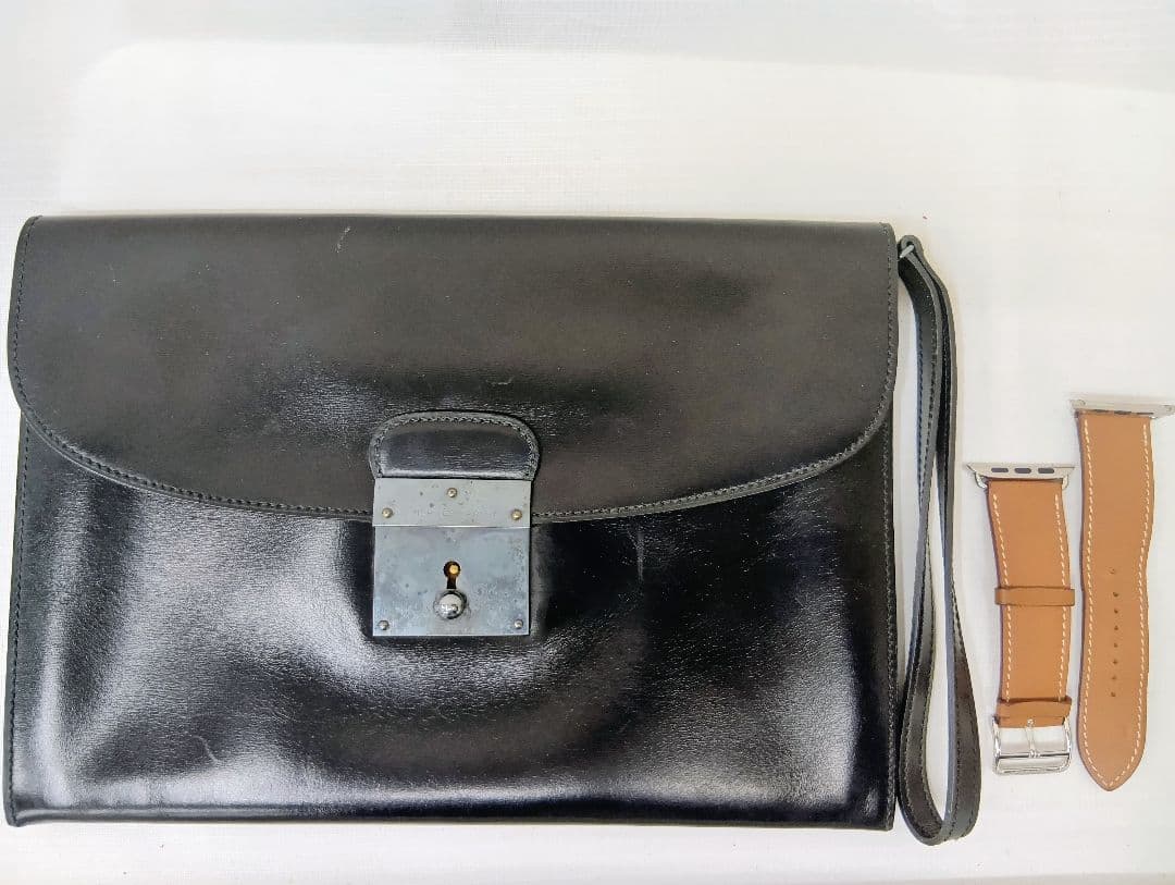 〘HERMES〙キリウス クラッチバッグ/エルメスのアップルウォッチ用ストラップ