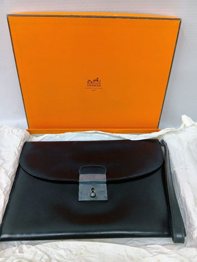 〘HERMES〙キリウス クラッチバッグ/エルメスのアップルウォッチ用ストラップ