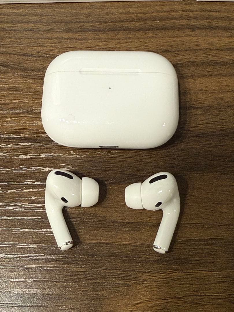 Apple AirPods Pro 本体(付属品あり)