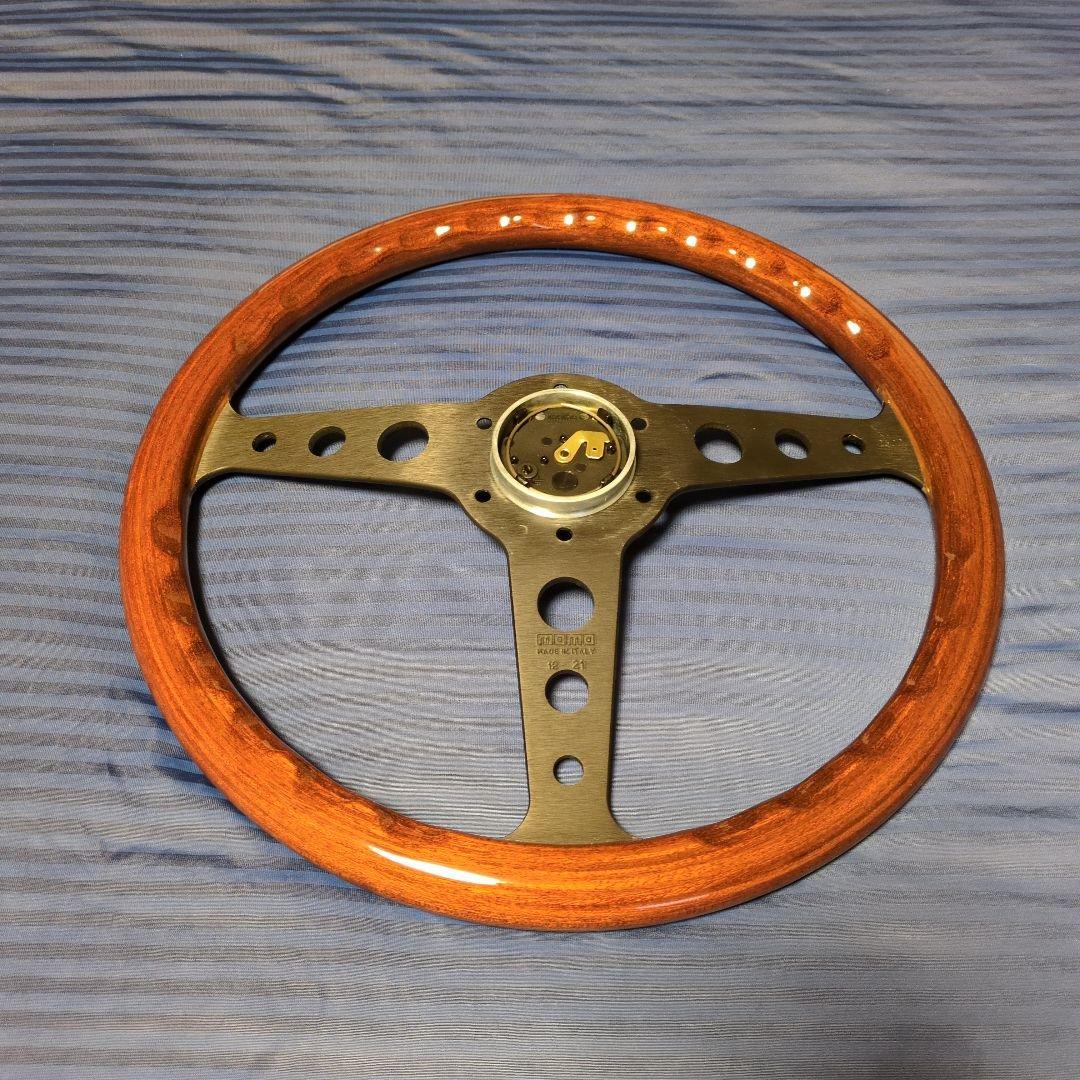 MOMO Heritage Line INDY HL-06 ステアリング 35Φ