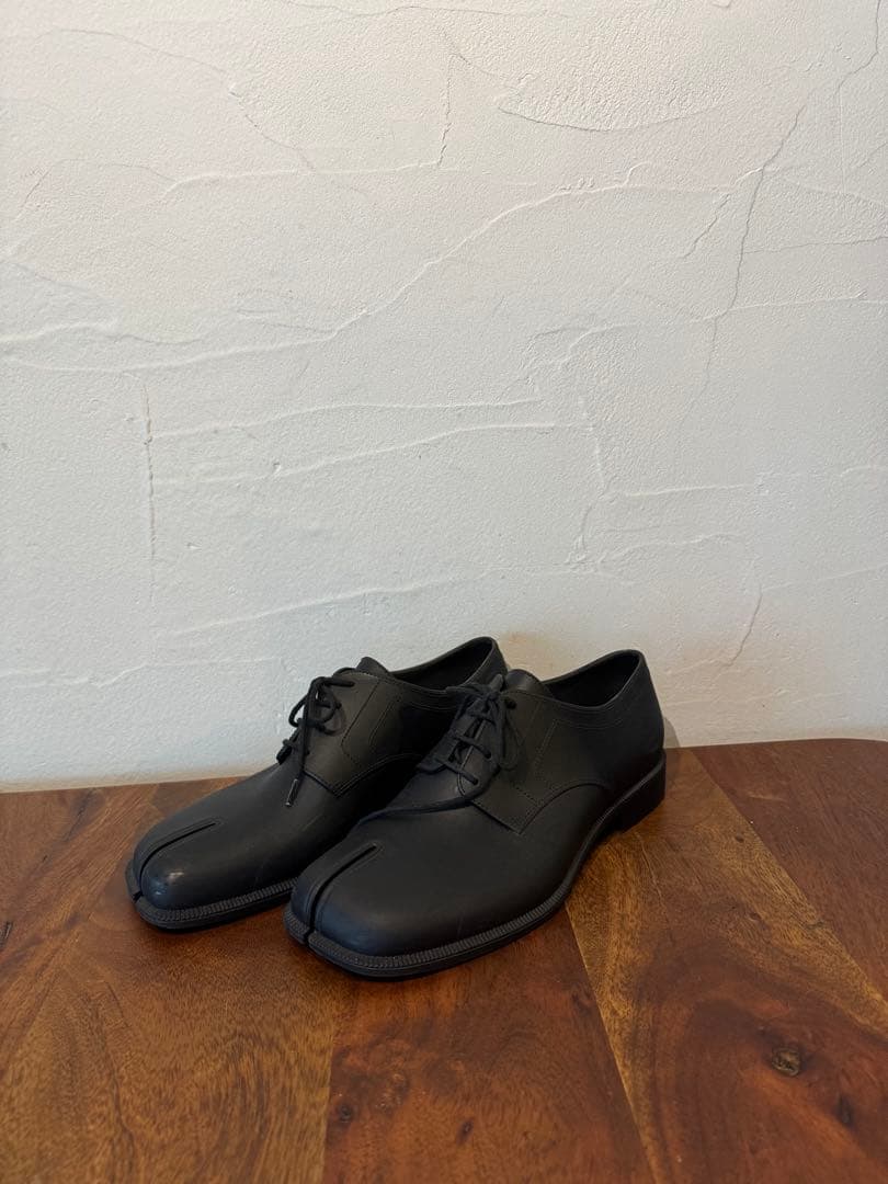 マルジェラ　タビ　ダービーシューズ　ラバー　黒　41