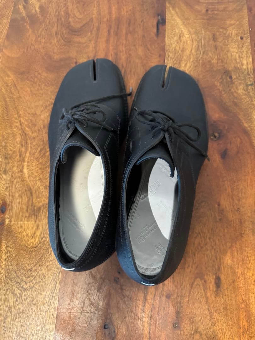 マルジェラ　タビ　ダービーシューズ　ラバー　黒　41