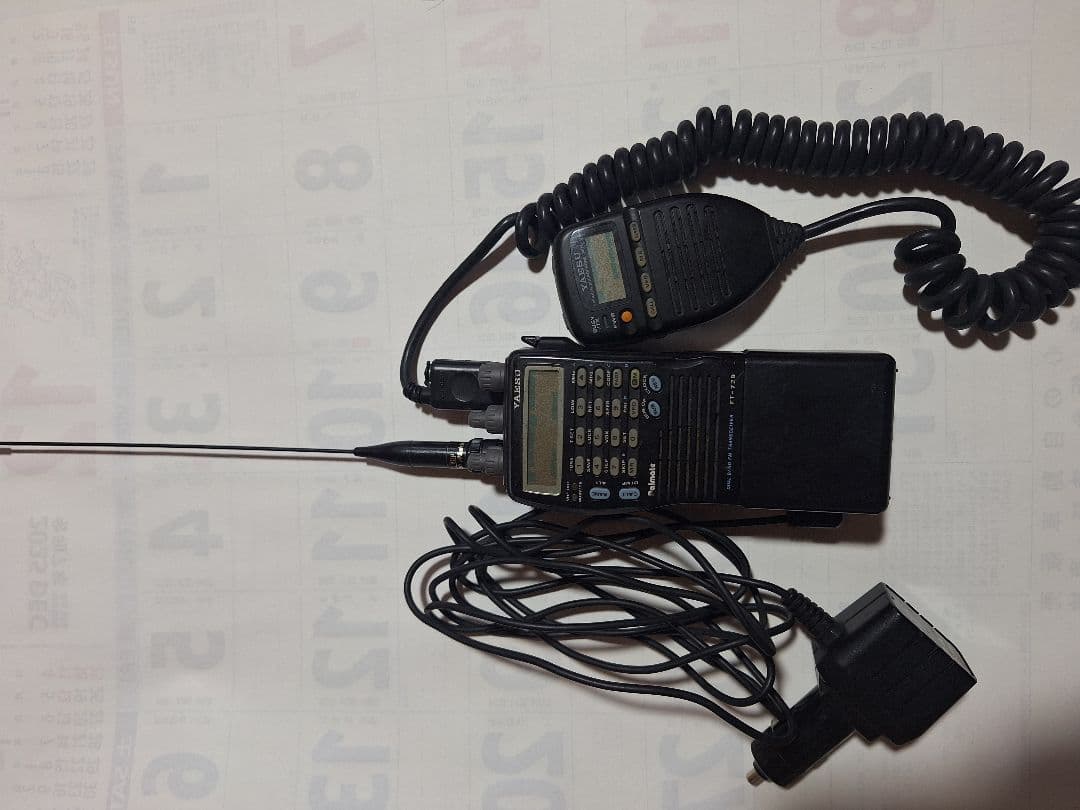 ヤエス　FT-729 144/430MHz FMハンディートランシーバー