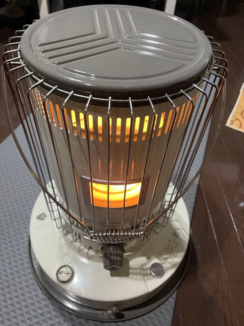 トヨトミ 石油ストーブ　KSA−120B