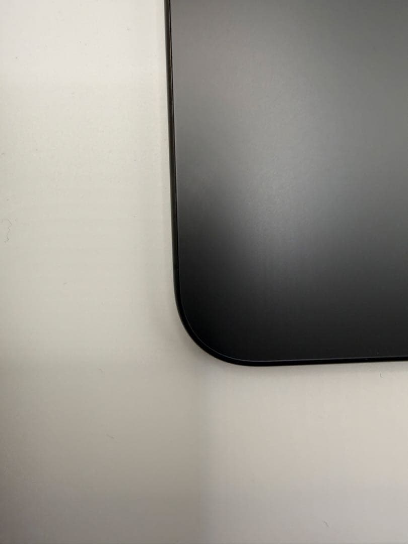 梅*様 【美品】iPhone15Pro 128GB ブラックチタニウム SIMフ