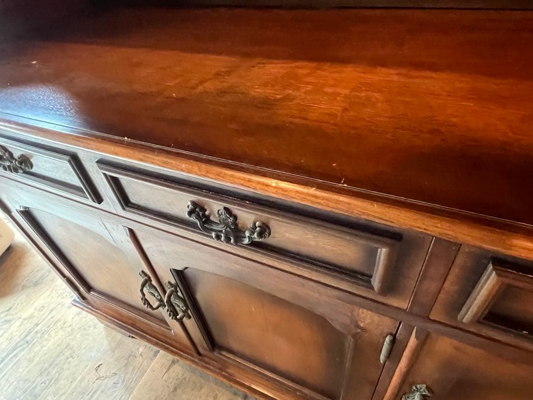 カリモク コロニアル 食器棚 カップボード インテリア アンティーク