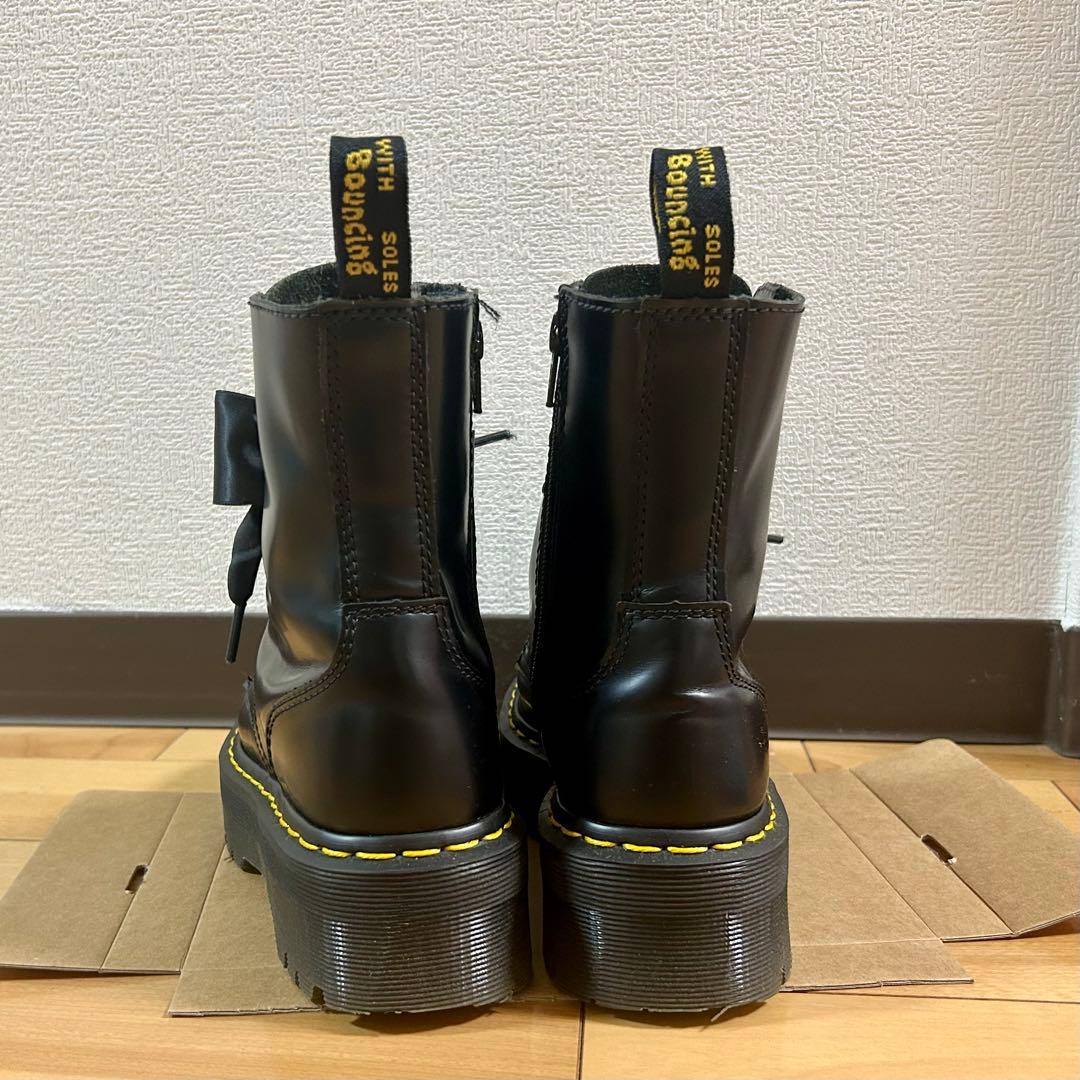 Dr.Martens／JADON 8ホールブーツ(UK3)