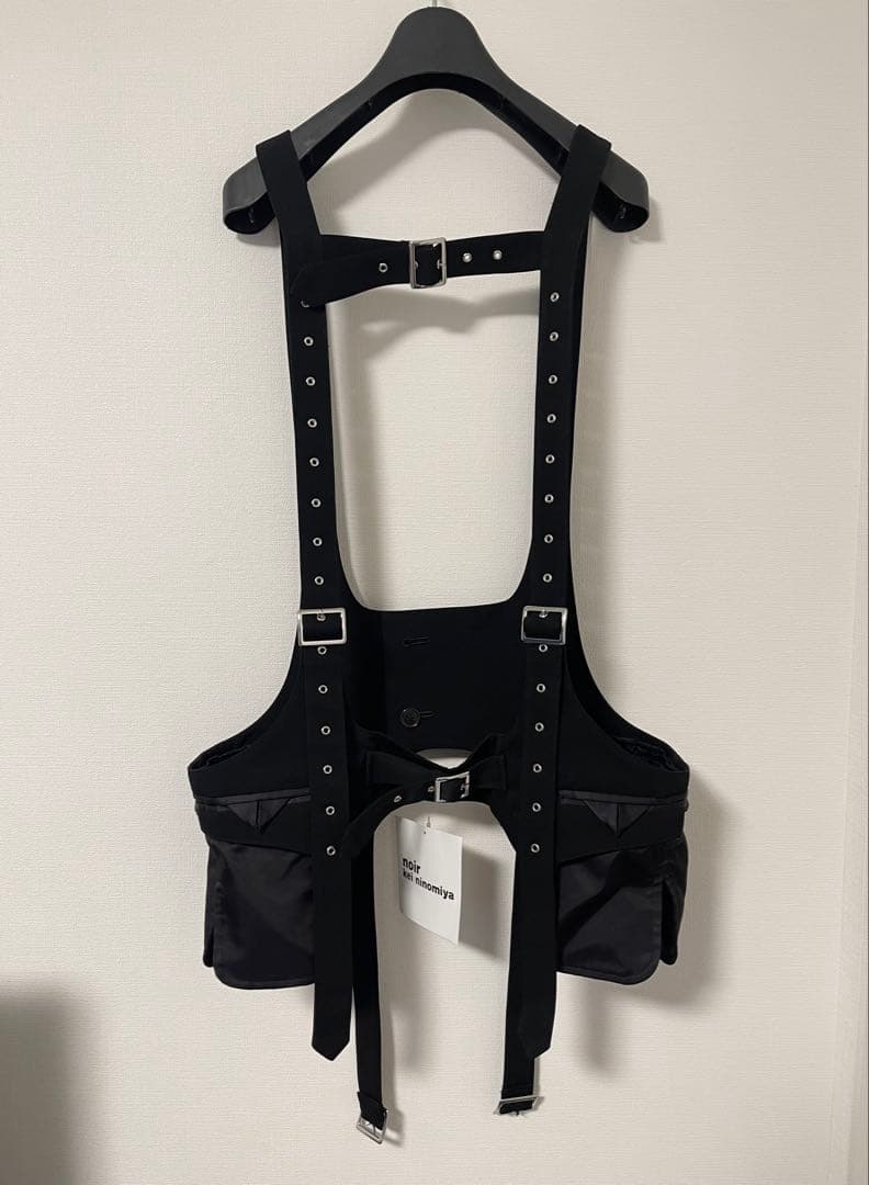 新品2024aw ノワールケイニノミヤ コムデギャルソン 装飾 ハーネス ベスト